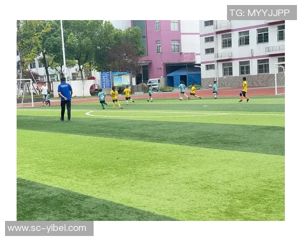 草根足球管家助力青少年成长开启足球梦想新篇章